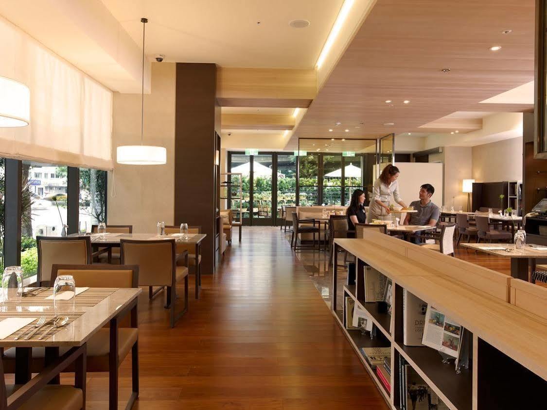 Hotel Cozzi Minsheng Taipei Exterior photo